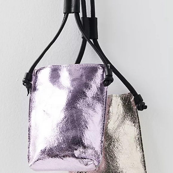 Free People Glitter Gold Damsil Pouch Purse - Picture 3 of 5